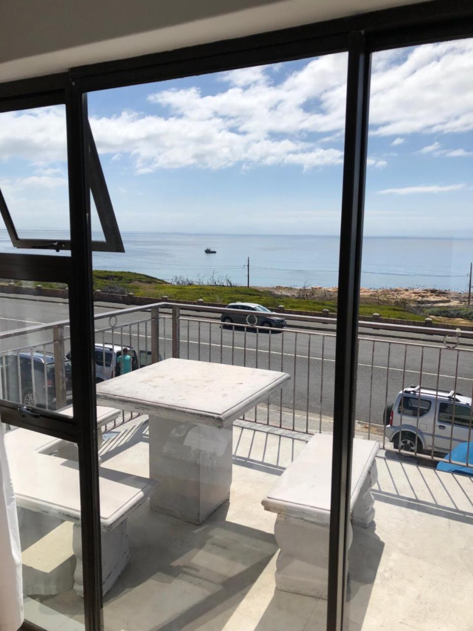 Ollava Guesthouse Simonʼs Town Εξωτερικό φωτογραφία